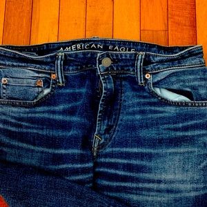 American EAgle Jeans size 33x32